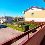 La Casa Nel Sole Lägenhet Grandate